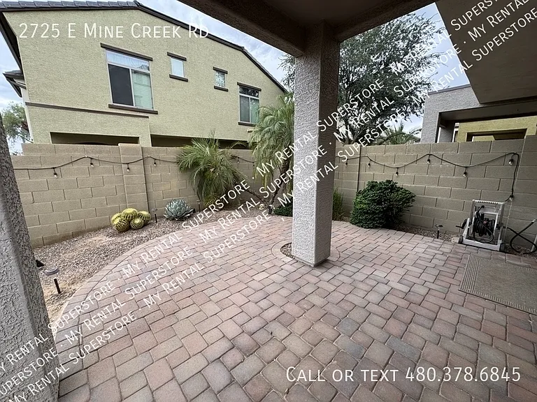 2725 E Mine Creek Rd — Photo 3