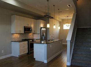 3265 W 17th Ave, Denver, CO 80204