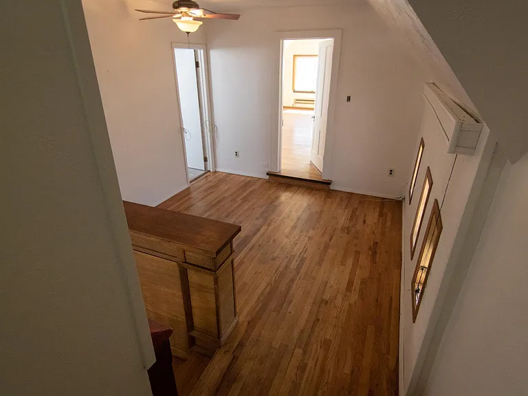 802 S 10th St #1 — Photo 8