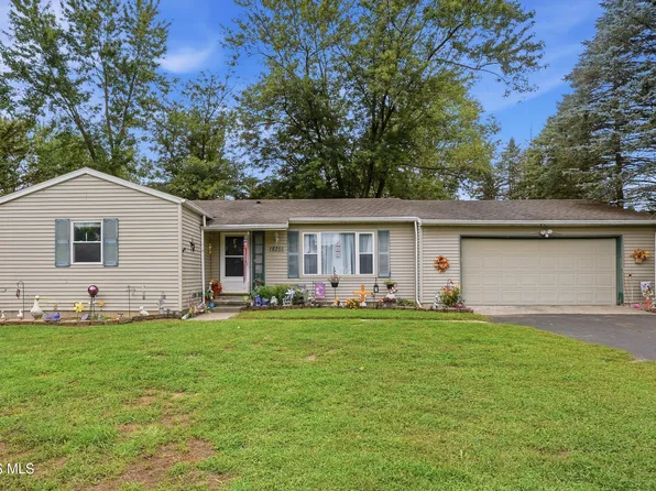 18355 Brim Rd, Bowling Green, OH 43402