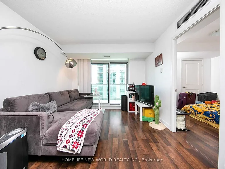 17 Anndale Dr #905 — Photo 8