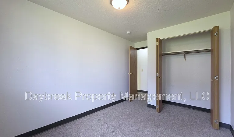 2408 3rd Ave N #6 — Photo 7