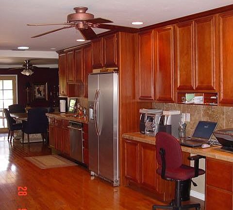 Kitchen with Office Nook