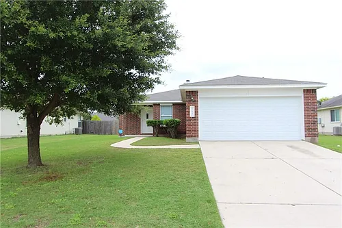 215 Jennifer Ln Photo 1