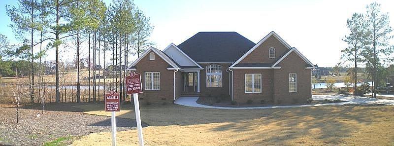 2nd image of 710 Fairway Lakes Rd