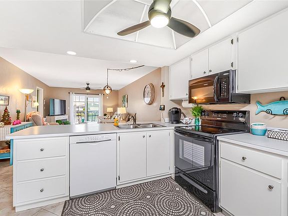 5th image of 12274 SW Egret Cir APT 2805