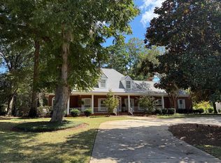 2536 W Doublegate Dr, Albany, GA 31721