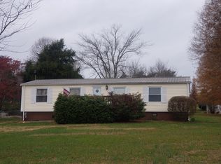 811 Fair St, Sweetwater, TN 37874