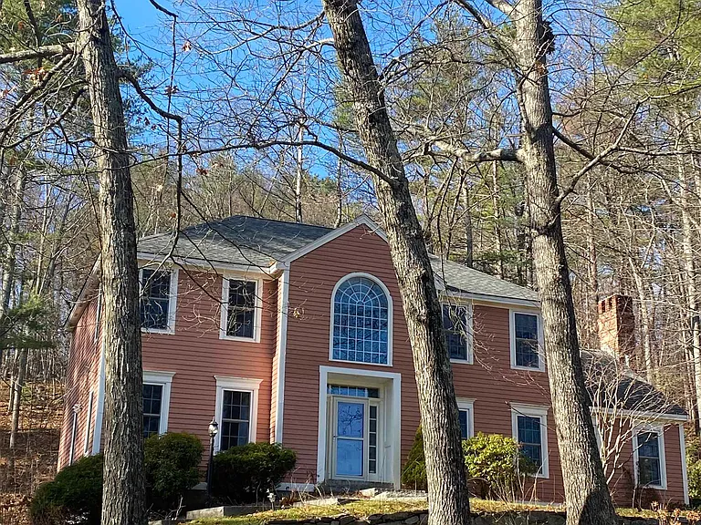 13 Bear Hill Rd — Photo 1
