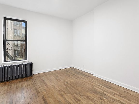 4th image of 346 W 56th St APT 5C