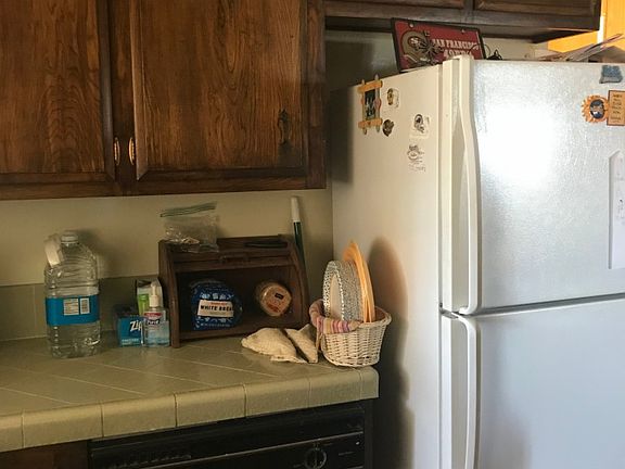 3rd image of 3730 Riverview Ct