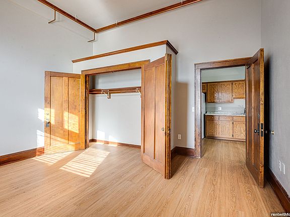 5th image of 21 W New York Ave #1156