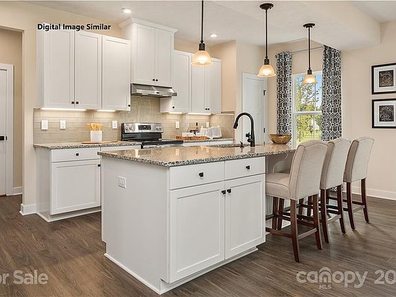 2nd image of 6202 Holland St #191