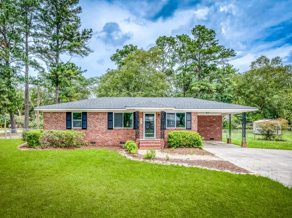 90 Elliott Ct, Walterboro, SC 29488