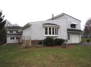 559 Marbletown Rd, Newark, NY 14513