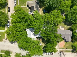 1111 Willow St, Grand Prairie, TX 75050