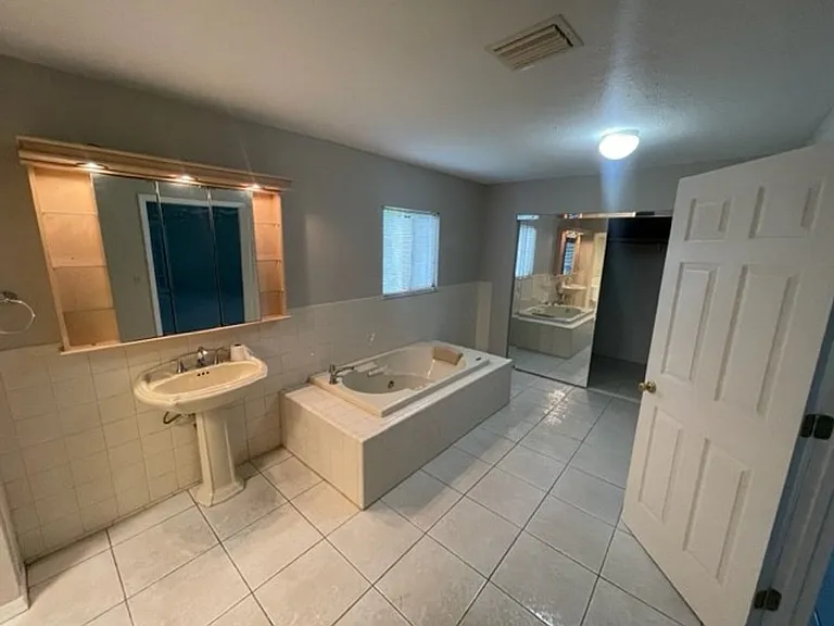 356 Pipit St NE — Photo 13