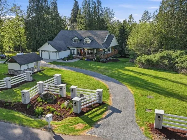 12811 Kapowsin Highlands Drive E, Graham, WA 98338