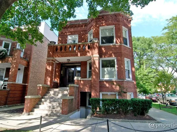 2207 W Thomas St #2, Chicago, IL 60622