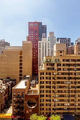 Rented by Mirador Real Estate | media 3