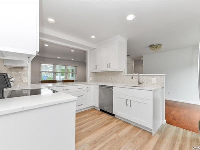107 Willow Street, Roslyn Heights, NY, 11577