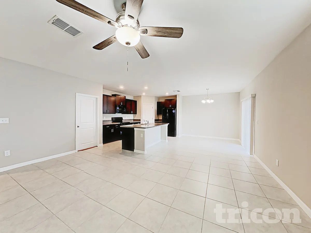 Building Photo - 11421 Sage Canyon Dr