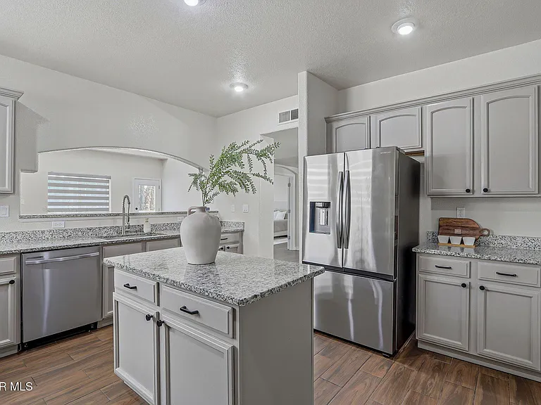3121 Tierra Paola Ln — Photo 13