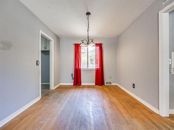 4th image of 4215 NW 19th St