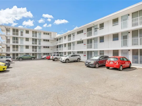 1812 Anapuni St, Honolulu, HI 96822