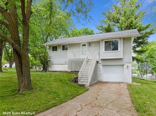 4809 Candlewick Dr, Norwalk, IA 50211