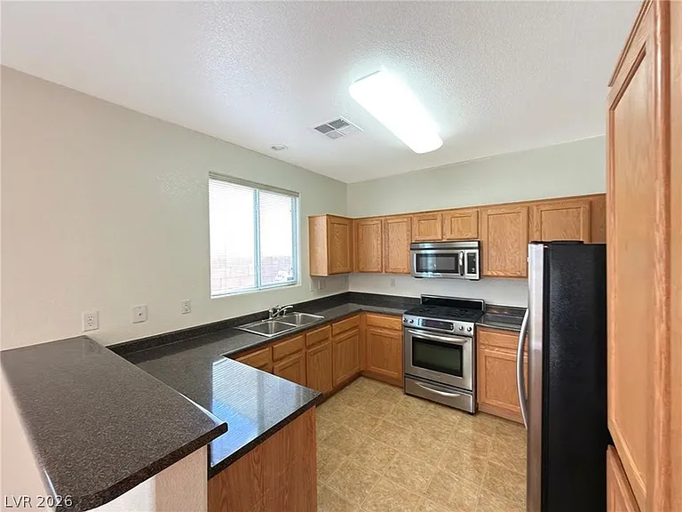 10154 Sunshine Village Pl — Photo 16