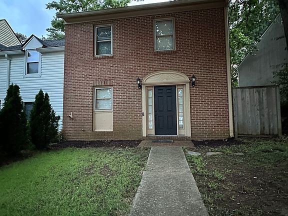 2nd image of 1414 Old Virginia Ct SE
