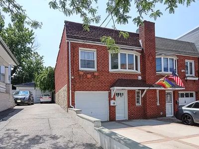 64-62 Cooper Ave, Glendale, NY, 11385