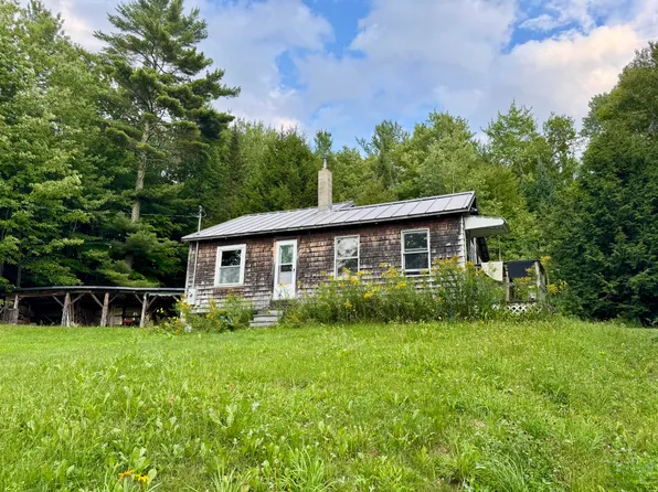 169 Plains Road, Readfield, ME 04355