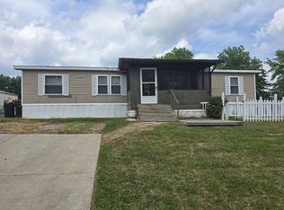 4617 Pleasant Valley Dr, Fort Wayne, IN 46825