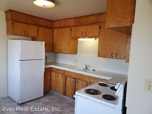 2nd image of 801 S Hutchins St APT C
