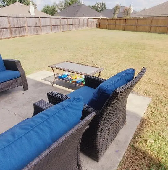 2527 Liza Ct — Photo 3