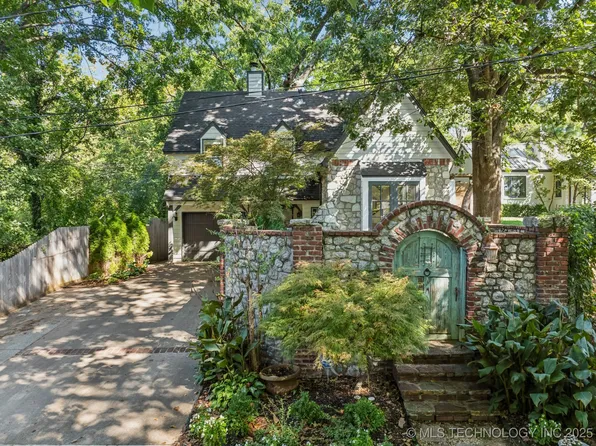 1441 E 32nd Pl, Tulsa, OK 74105