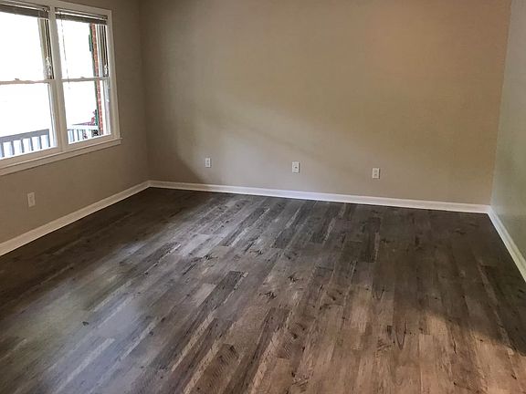 5th image of 2308 Boardwalk Ave