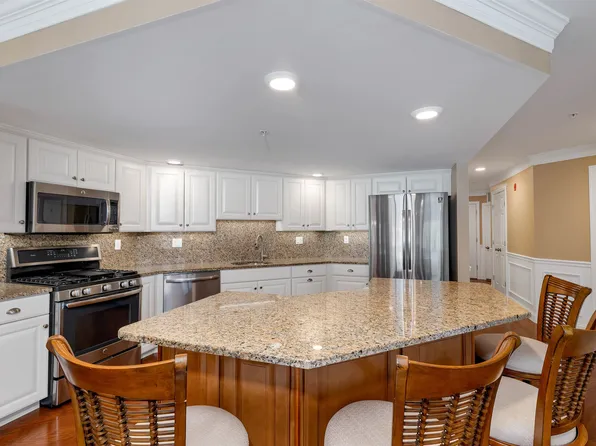 7 Sterling Hill Lane #737, Exeter, NH 03833