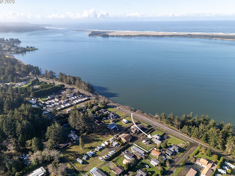1st image of 92222 Cape Arago Hwy