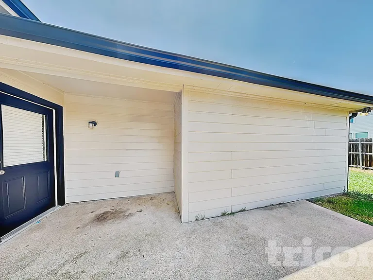 12608 Summerwood Dr — Photo 15