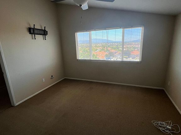 5th image of 25767 Barclay Dr
