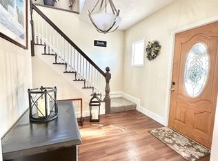 84 Columbia St, Swampscott, MA 01907