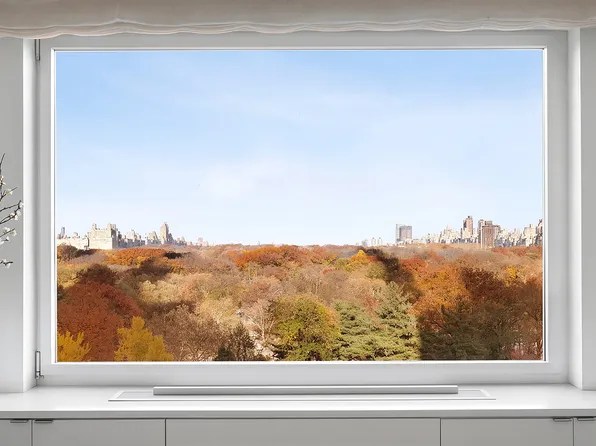 120 Central Park South image 3 of 14