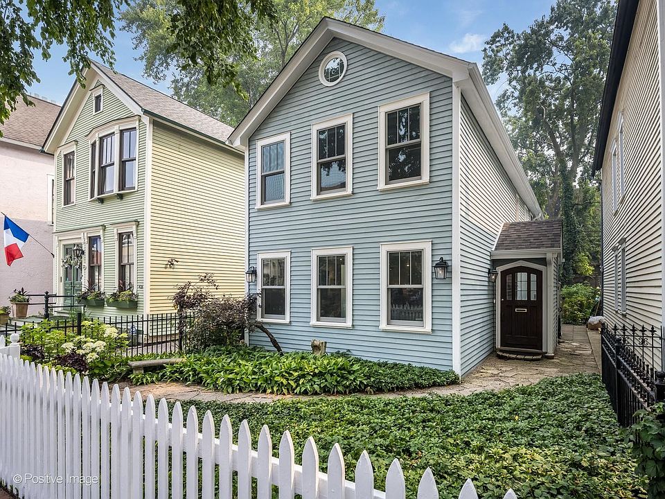 1st image of 333 W Menomonee St