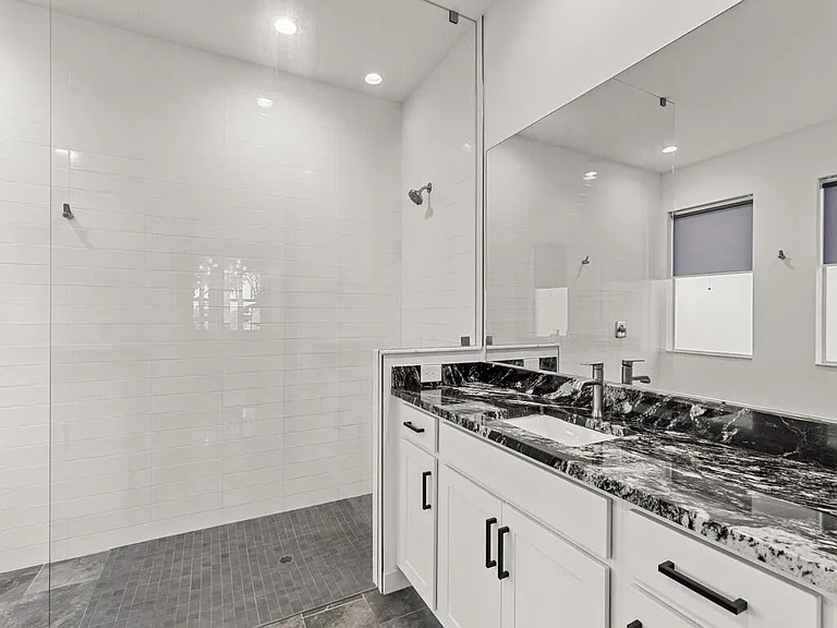 11828 SW Lyra Dr — Photo 16