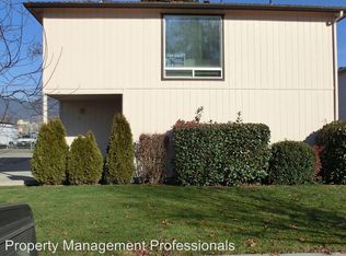 226 SE L St, Grants Pass, OR 97526