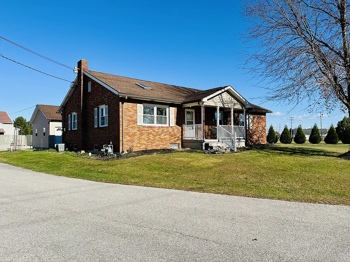 Building Photo - 5660 Hanover Rd