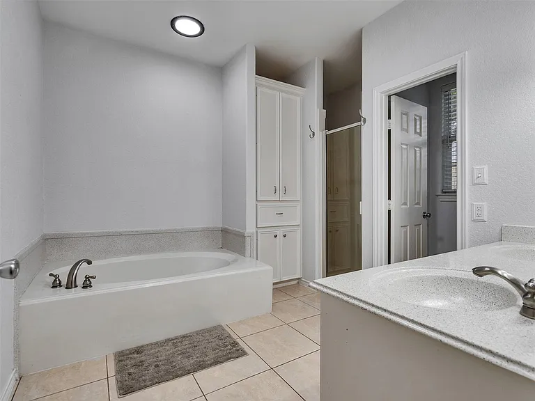 20726 Squaw Valley Trl — Photo 25